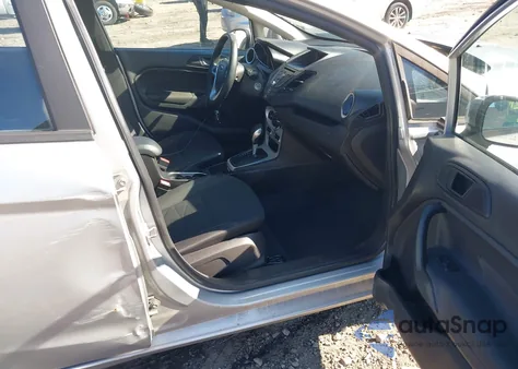 2018 Ford Fiesta Se z USA, uszkodzony, nr VIN 3FADP4EJ3JM107294